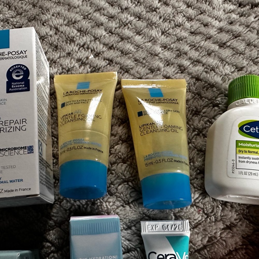 NEW 15 Piece Drugstore Skincare Sample/Travel Set - Picture 4 of 5